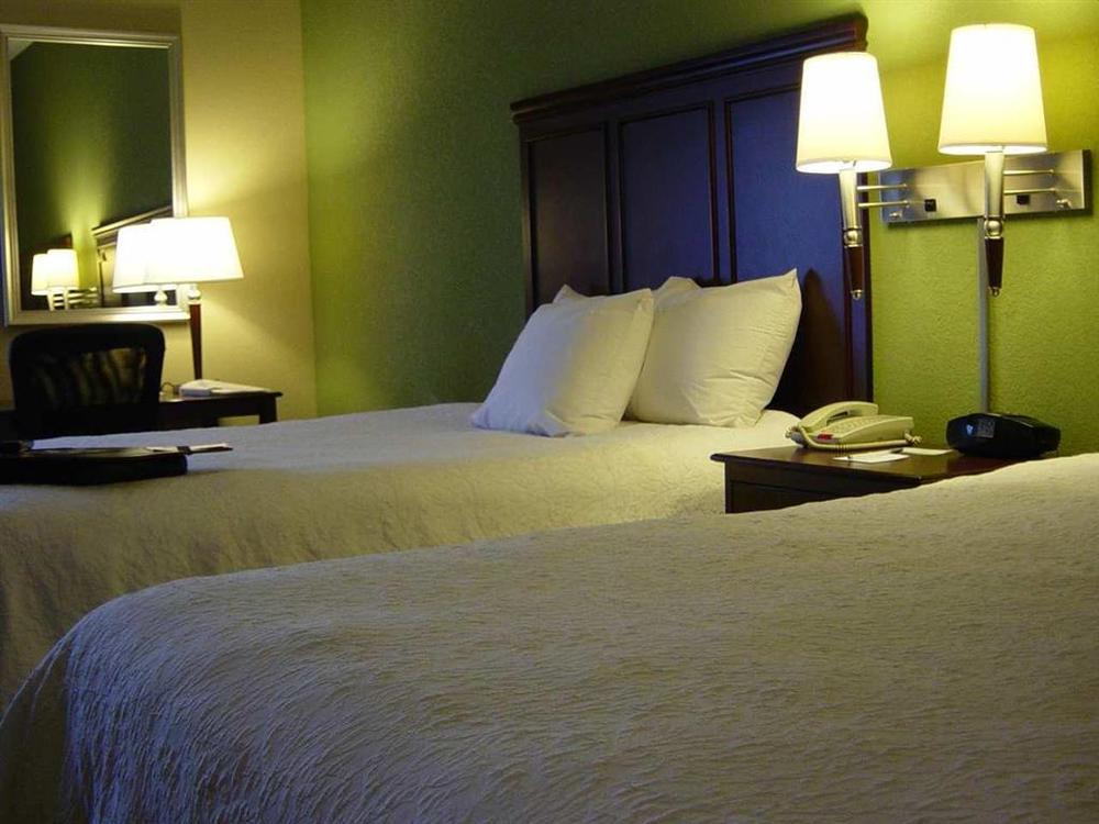 Hampton Inn Dayton/Huber Heights Quarto foto